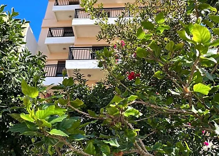 Candia Hotel